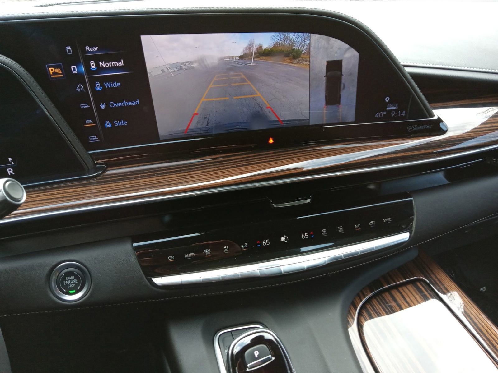 Used 2024 Cadillac Escalade Premium Luxury w/ Performance Package image 18