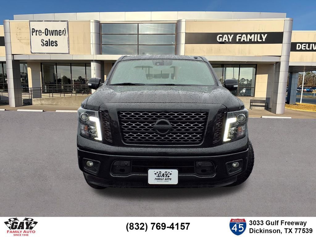 Used 2018 Nissan Titan SV w/ SV Convenience Package RWD image 18