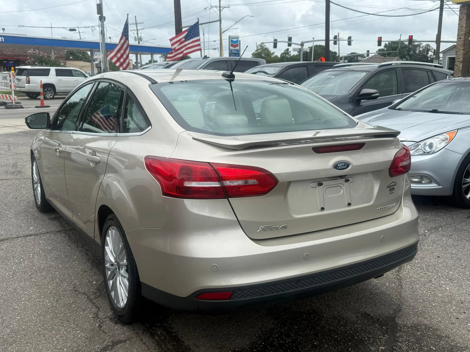 Used 2018 Ford Focus Titanium FWD image 7