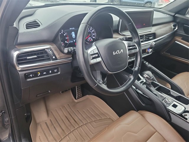 Used 2022 Kia Telluride SX w/ SX Prestige Package image 20