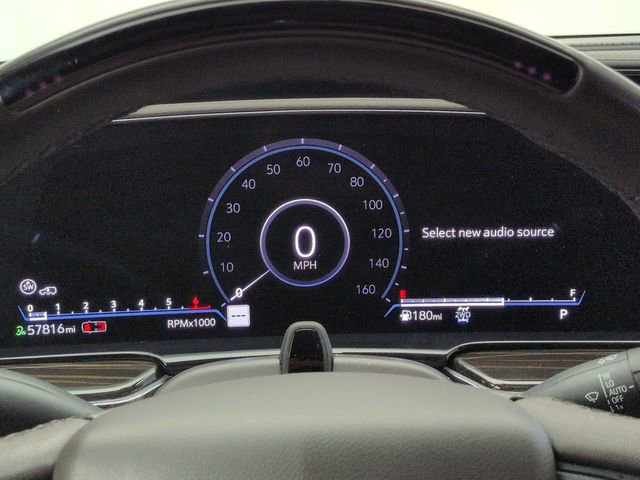 Certified 2023 Cadillac Escalade Premium Luxury w/ Performance Package AWD/4WD image 13