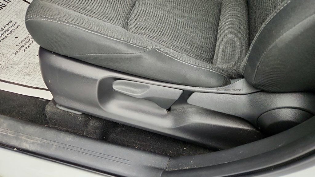 Used 2023 Subaru Solterra AWD image 11