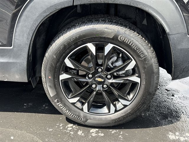 Certified 2023 Chevrolet TrailBlazer LT w/ Convenience Package FWD image 33