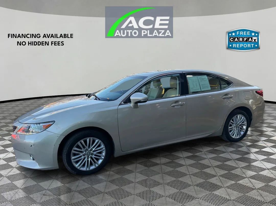 Used 2014 Lexus ES 350 w/ Luxury Package image 2