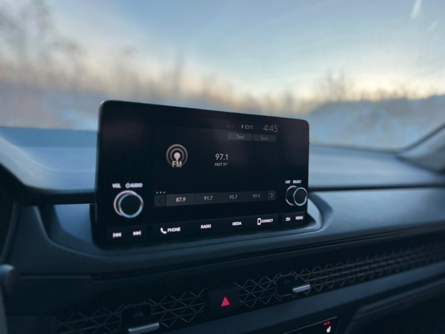 Used 2023 Honda Accord EX image 18