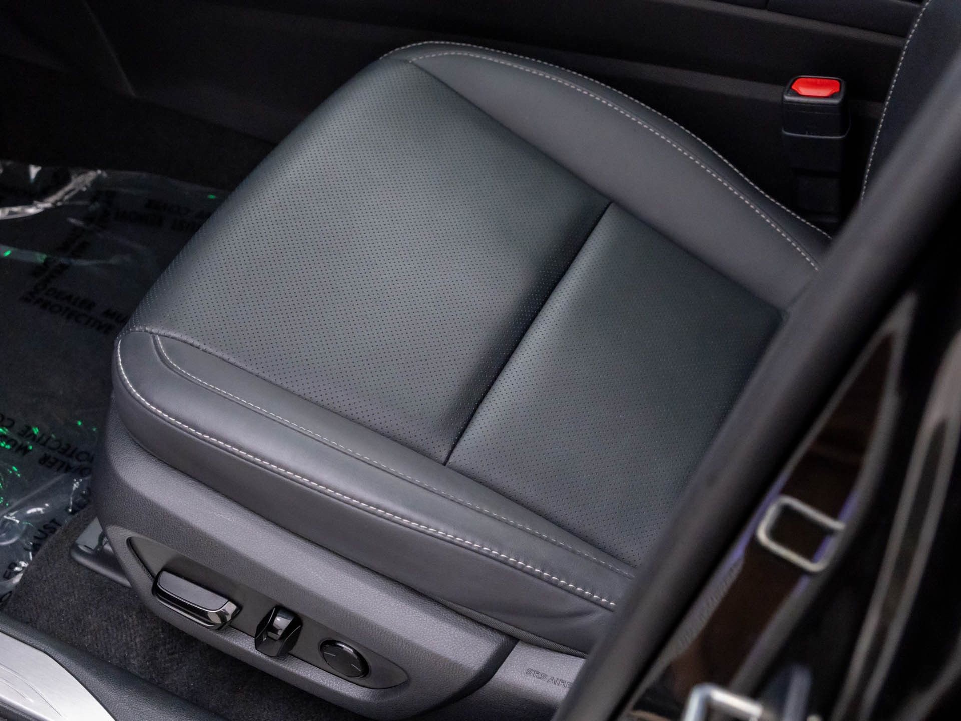 Used 2023 Lexus NX 350h AWD image 15