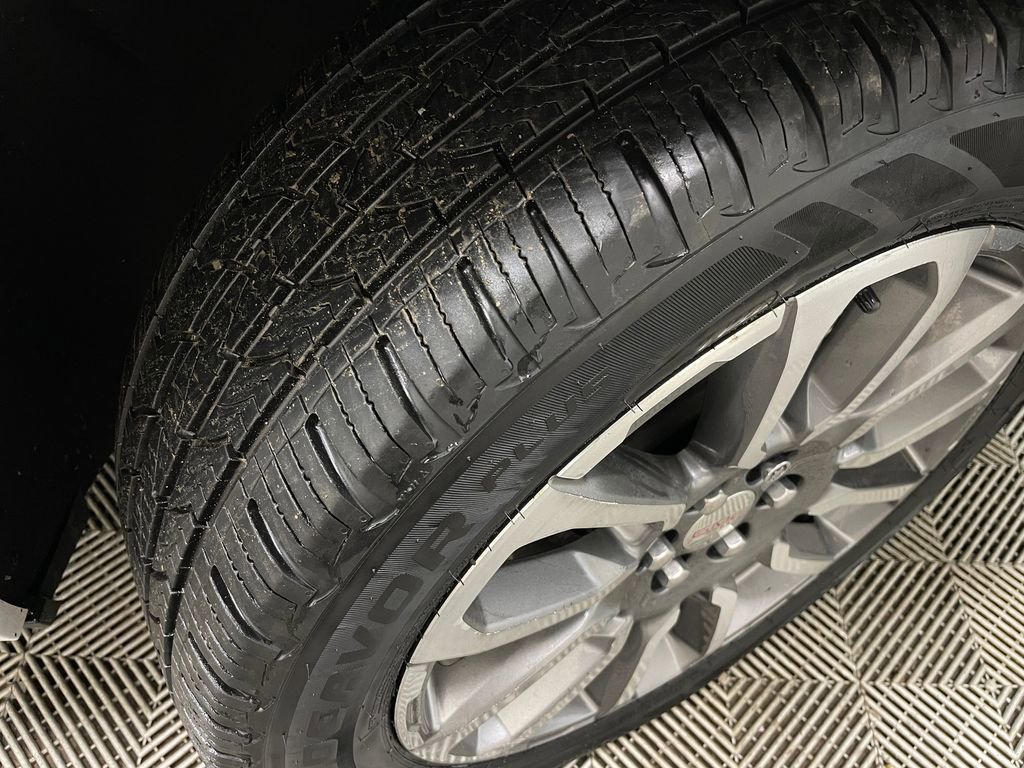 Used 2021 GMC Acadia Denali w/ Denali Ultimate Package image 53