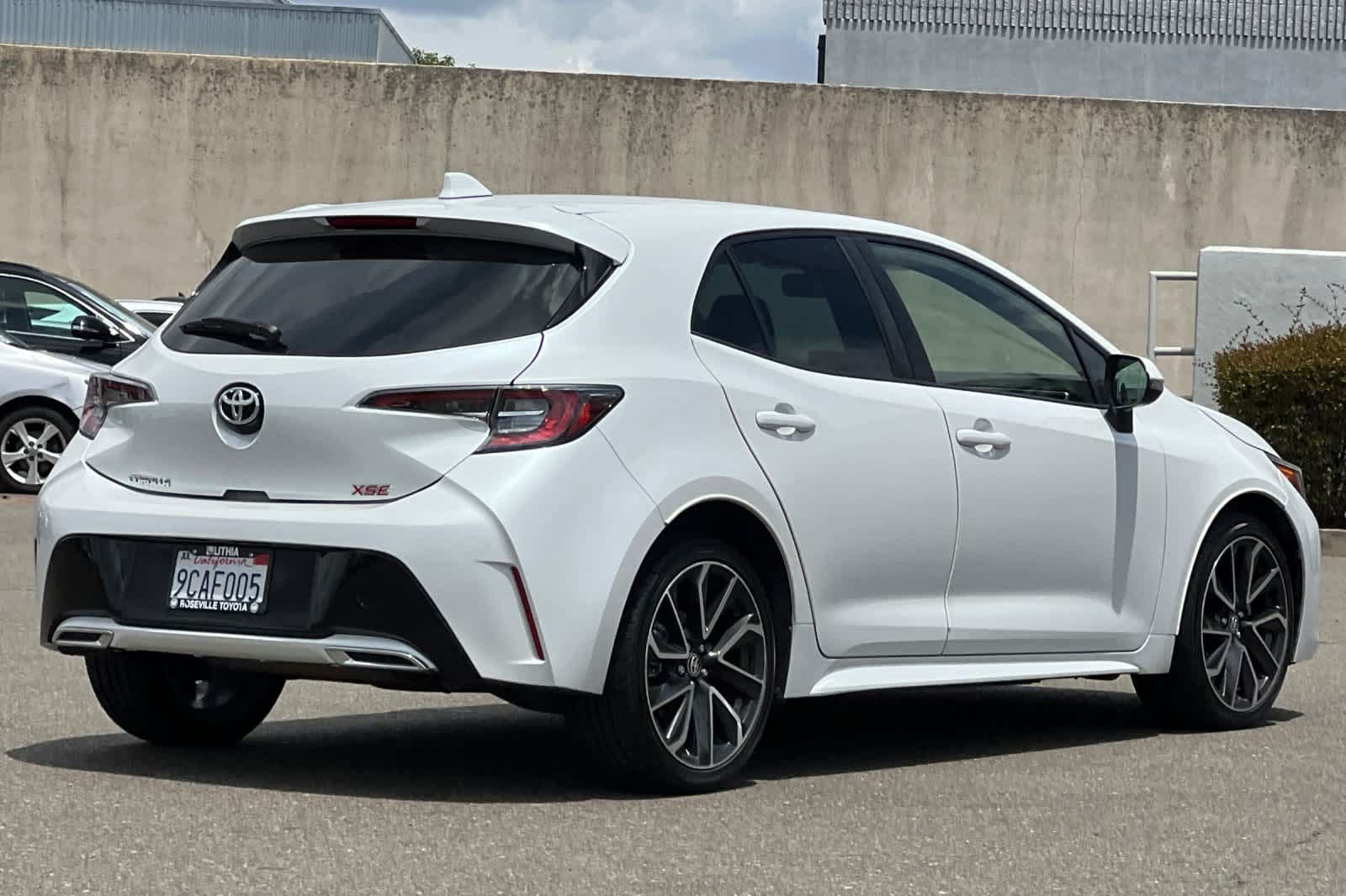 Certified 2022 Toyota Corolla XSE FWD image 2