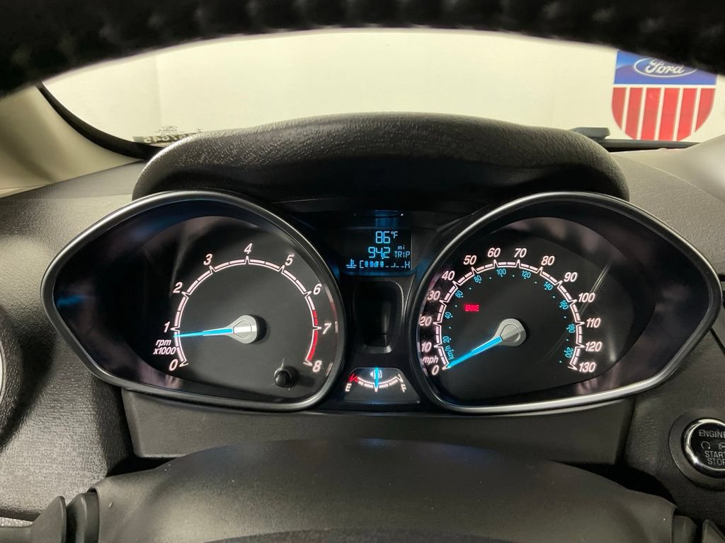 Used 2015 Ford Fiesta Titanium FWD image 25