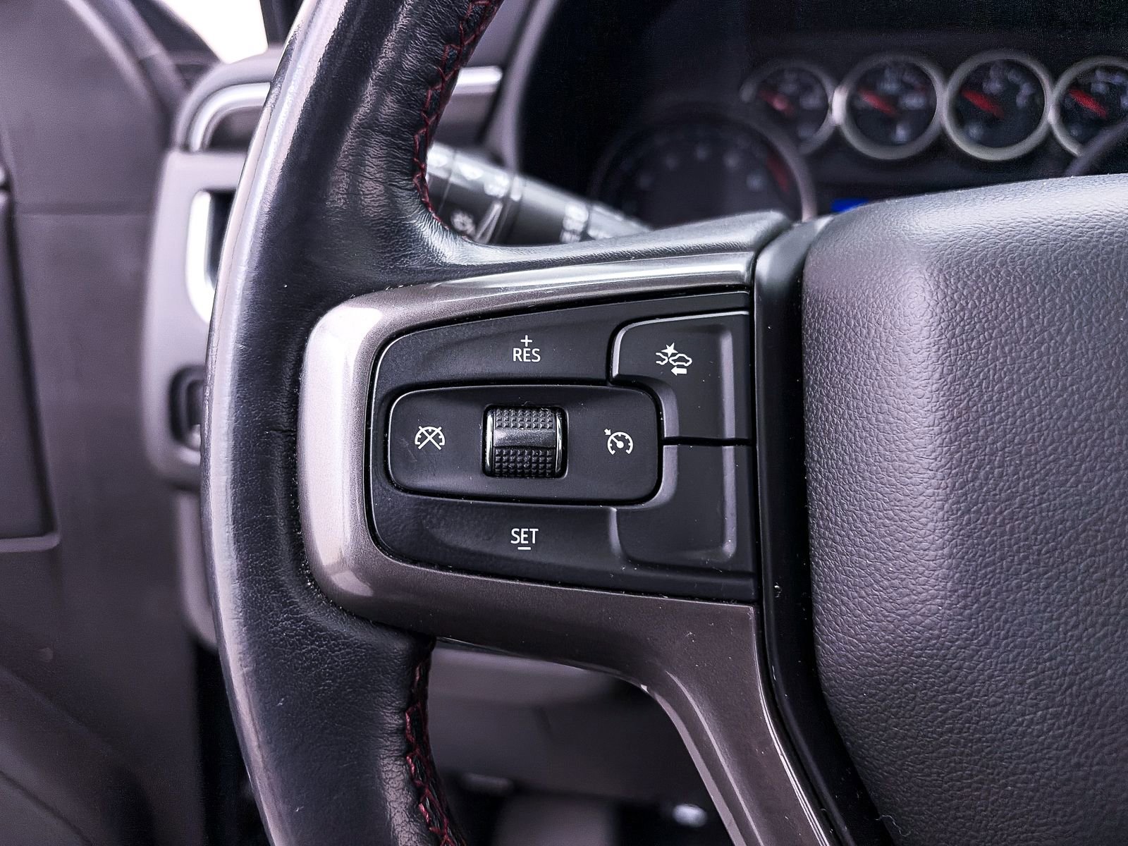 Used 2021 Chevrolet Tahoe RST RWD image 31