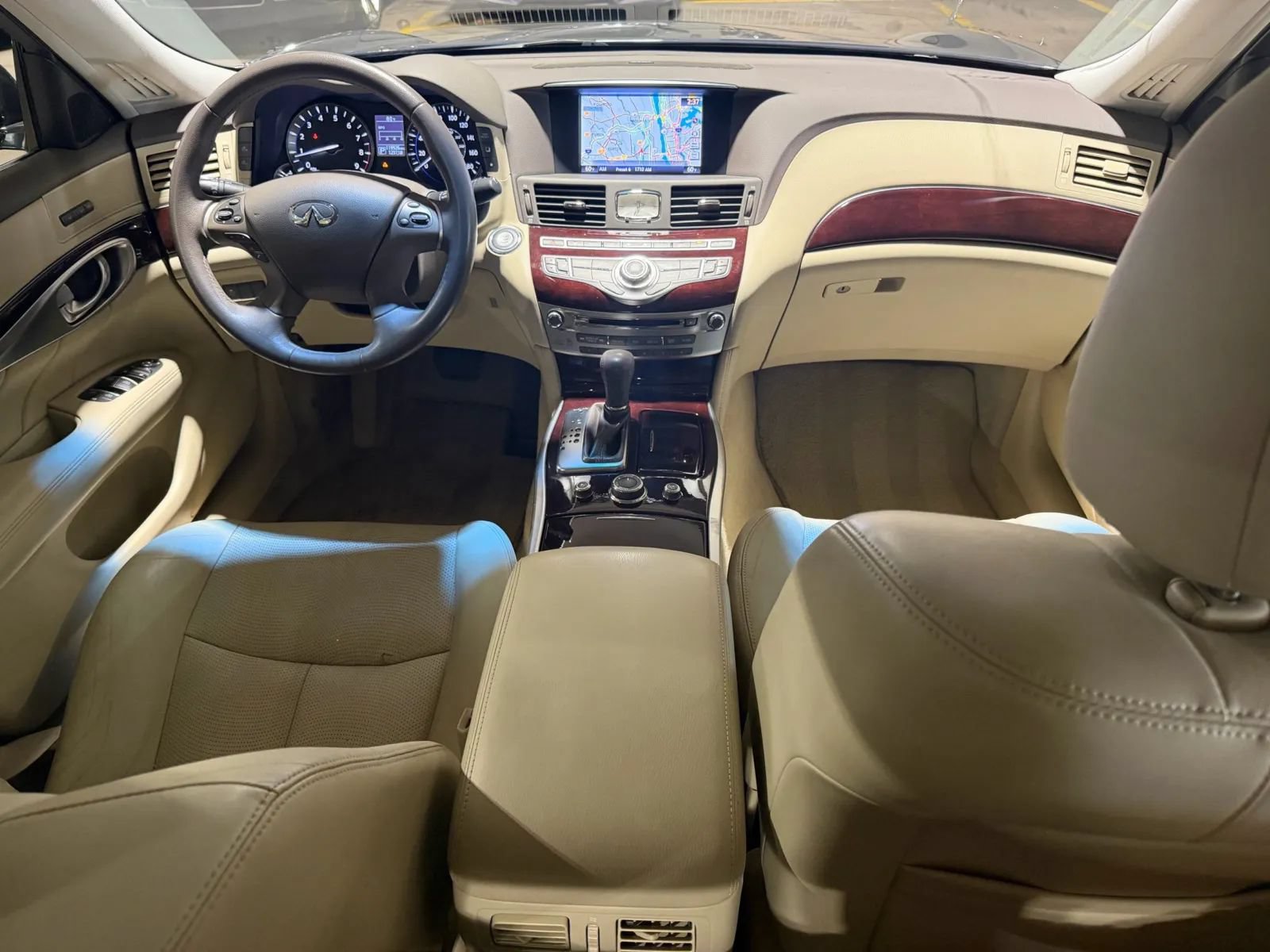 Used 2015 INFINITI Q70 3.7 AWD/4WD image 8
