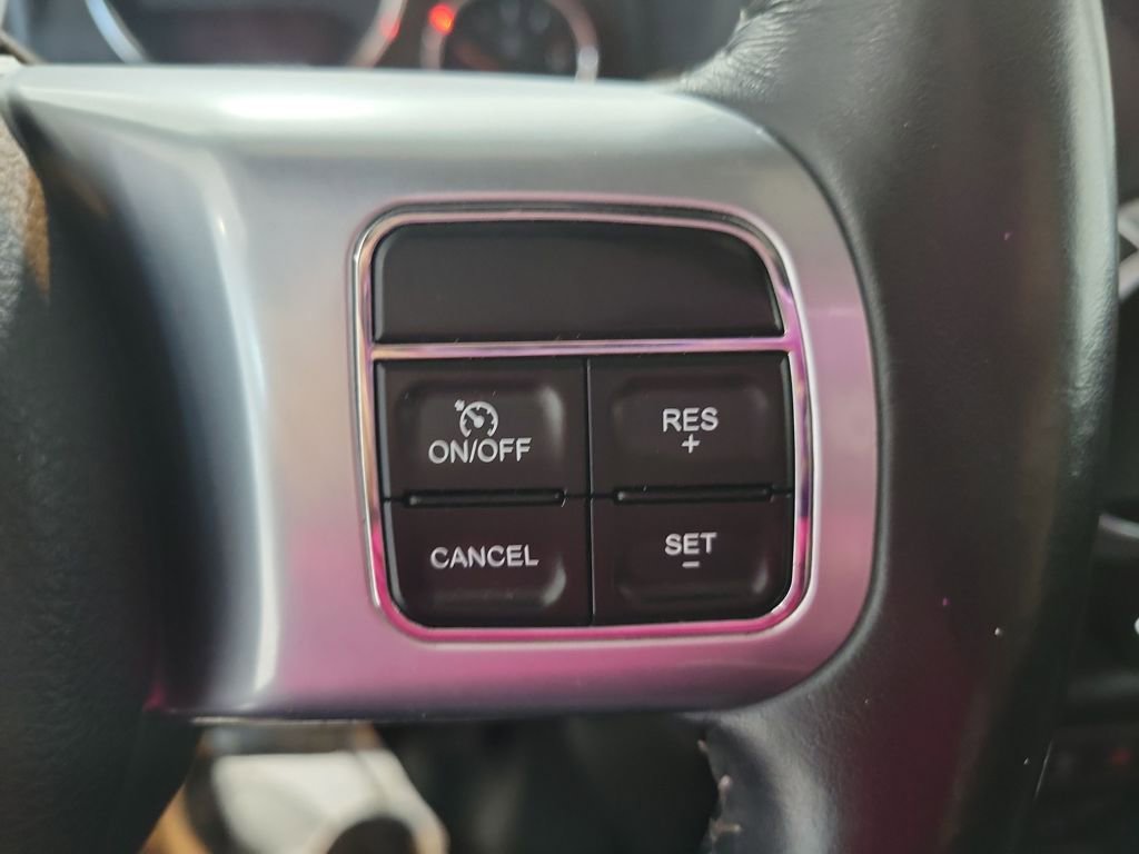 Used 2016 Jeep Wrangler Unlimited Rubicon AWD/4WD image 30