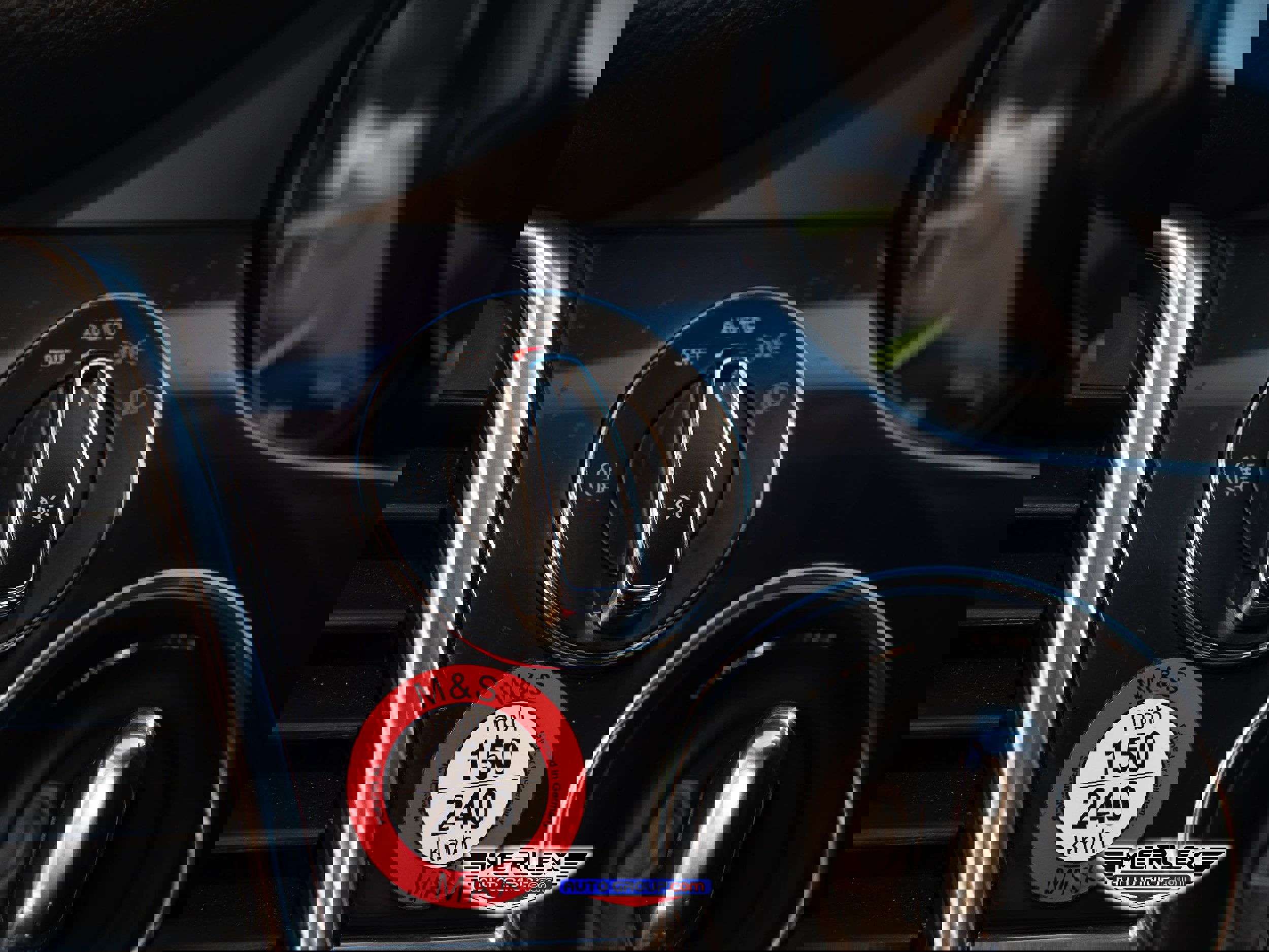 Used 2015 Porsche Panamera S w/ Premium Package Plus image 36