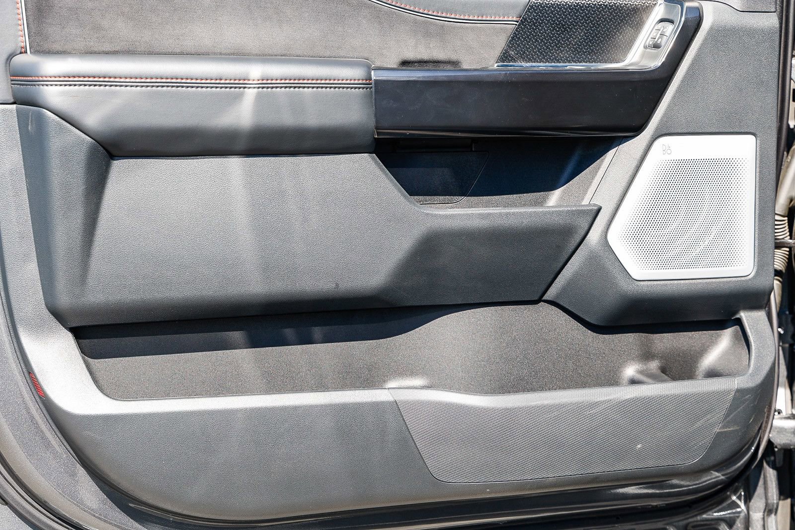 Used 2025 Ford F150 Raptor w/ Equipment Group 803A Raptor R image 21