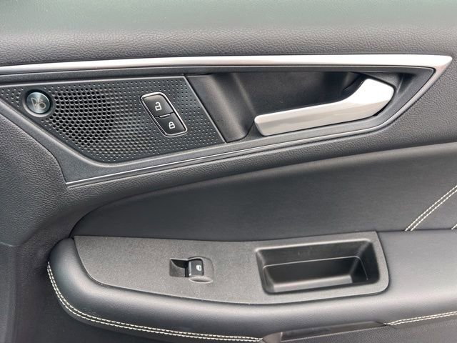 Used 2021 Ford Edge ST w/ Equipment Group 401A image 37