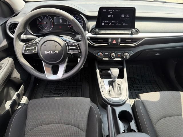 Used 2024 Kia Forte LX FWD image 12