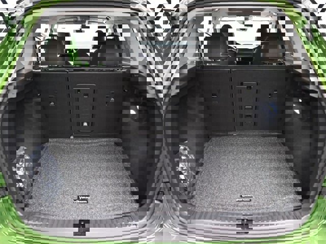 New 2026 Volkswagen Taos SE image 12