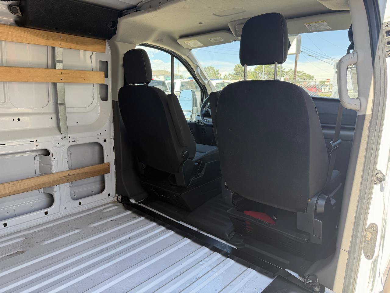 Used 2022 Ford Transit 250 Low Roof w/ Exterior Upgrade Package RWD image 28