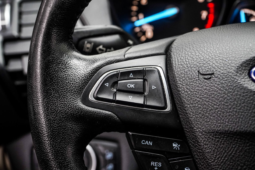 Used 2019 Ford Escape Titanium FWD image 33