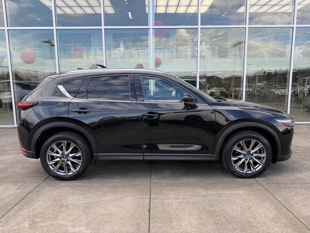 Used 2019 MAZDA CX-5 Signature image 9