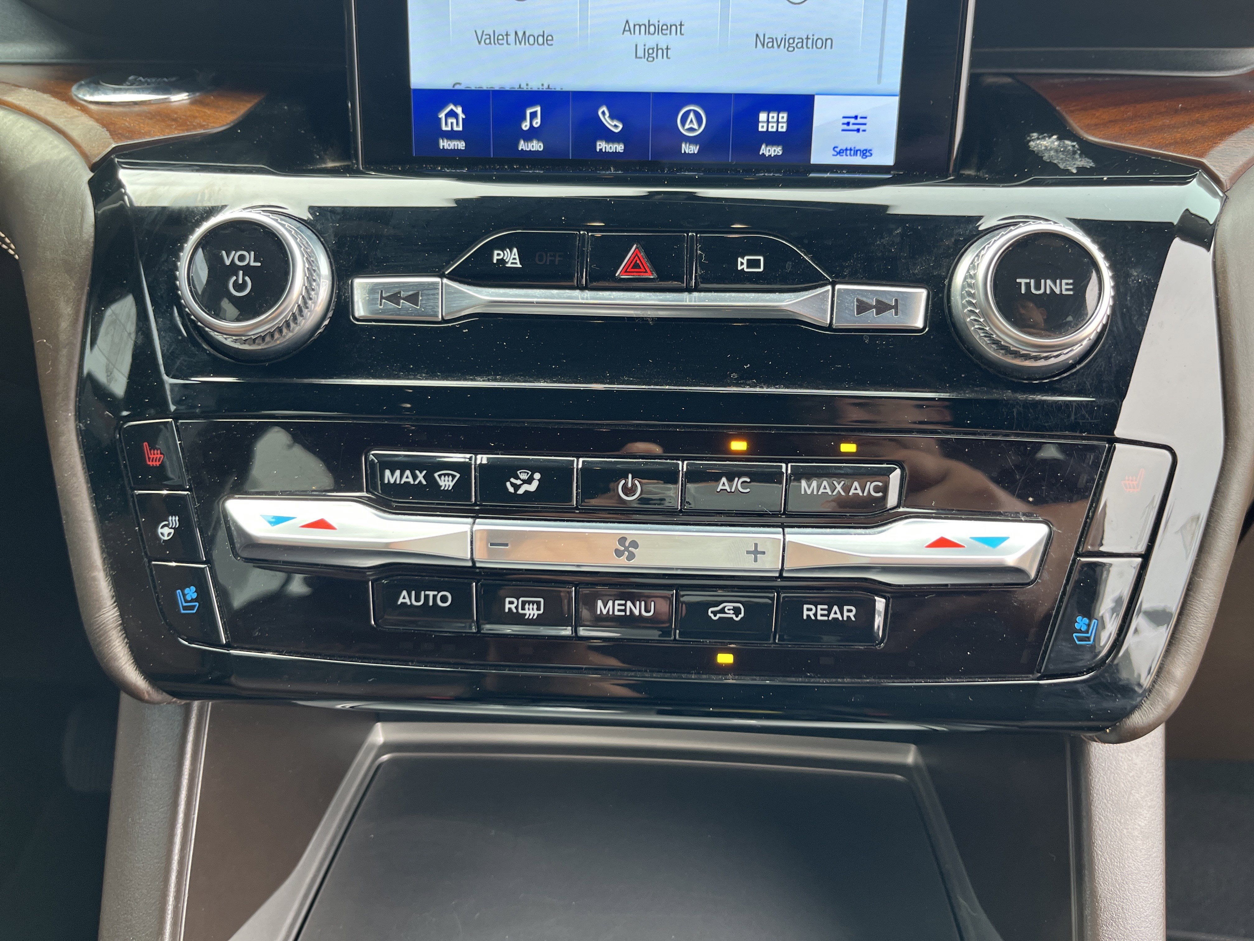 Used 2022 Ford Explorer King Ranch AWD/4WD image 20