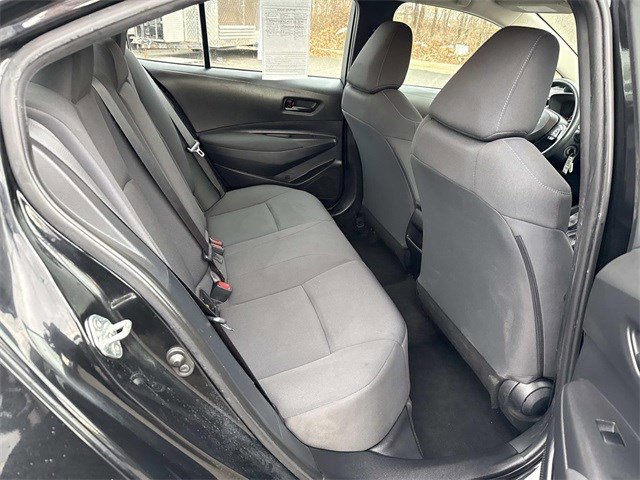 Used 2022 Toyota Corolla LE image 11