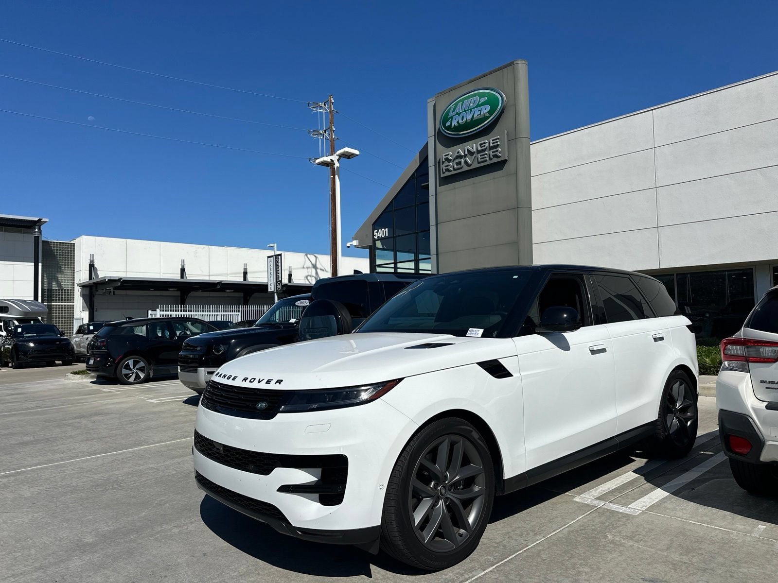 Used 2024 Land Rover Range Rover Sport SE