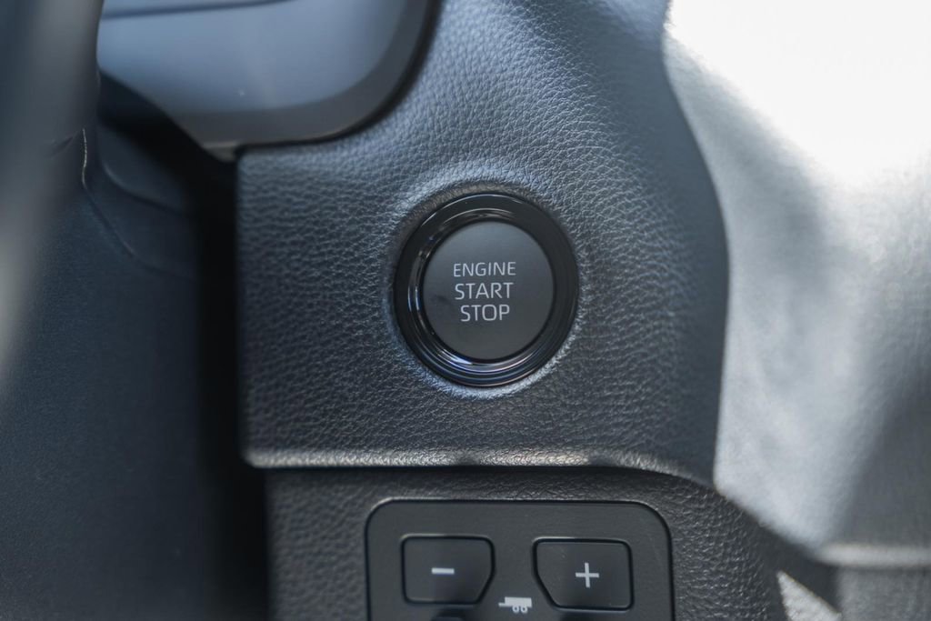 New 2026 Toyota Tundra SR5 AWD/4WD image 28