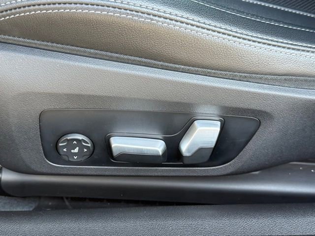 Certified 2023 BMW 430i Convertible w/ Convenience Package image 18