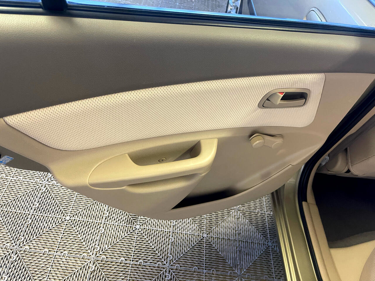 Used 2007 Kia Rio LX image 21