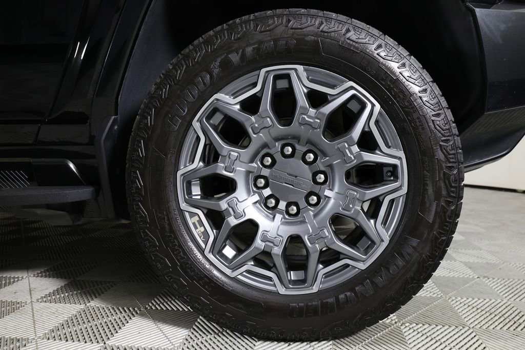 Used 2025 GMC Hummer EV 3X image 50