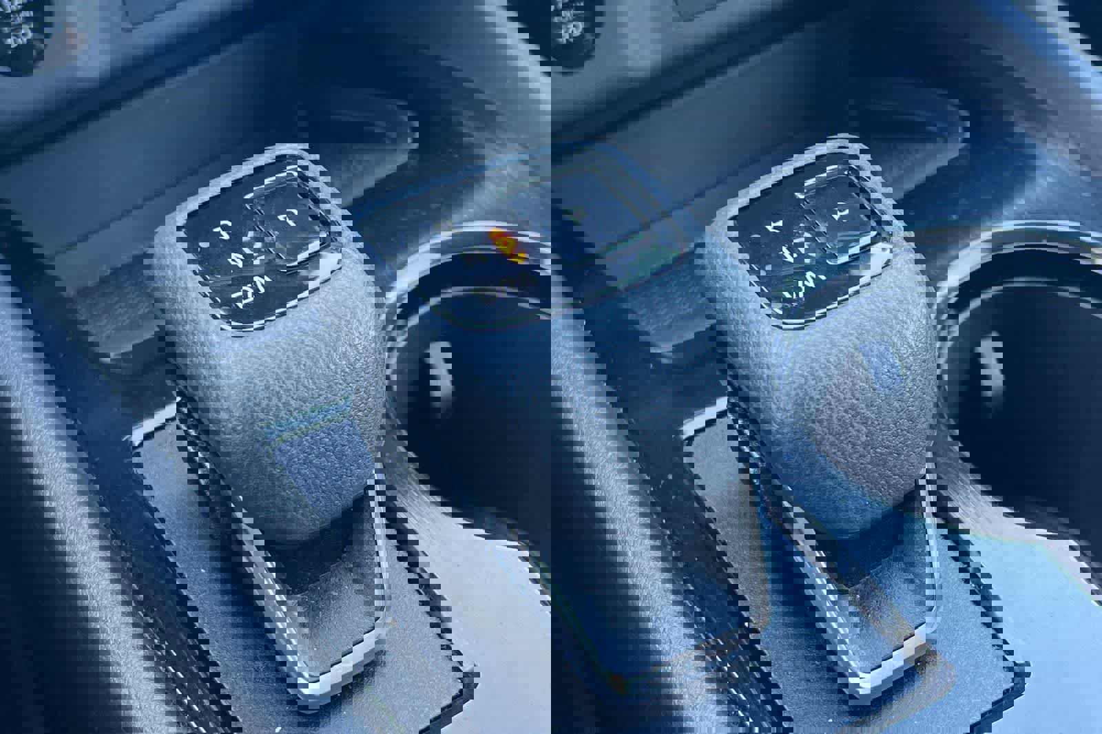 Used 2024 Nissan Rogue SV image 23