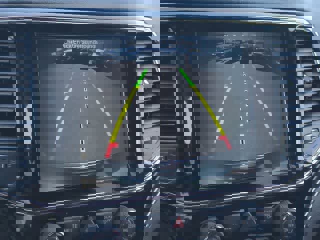 Used 2019 Jeep Grand Cherokee Limited w/ Luxury Group II AWD/4WD image 31