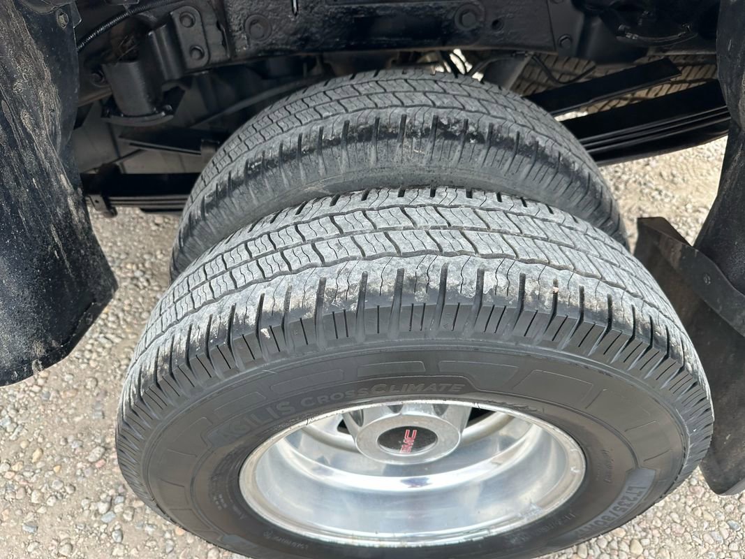 Used 2017 GMC Sierra 3500 Denali w/ Duramax Plus Package image 42