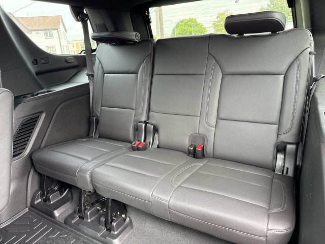 Used 2023 Chevrolet Tahoe LT w/ Luxury Package AWD/4WD image 24