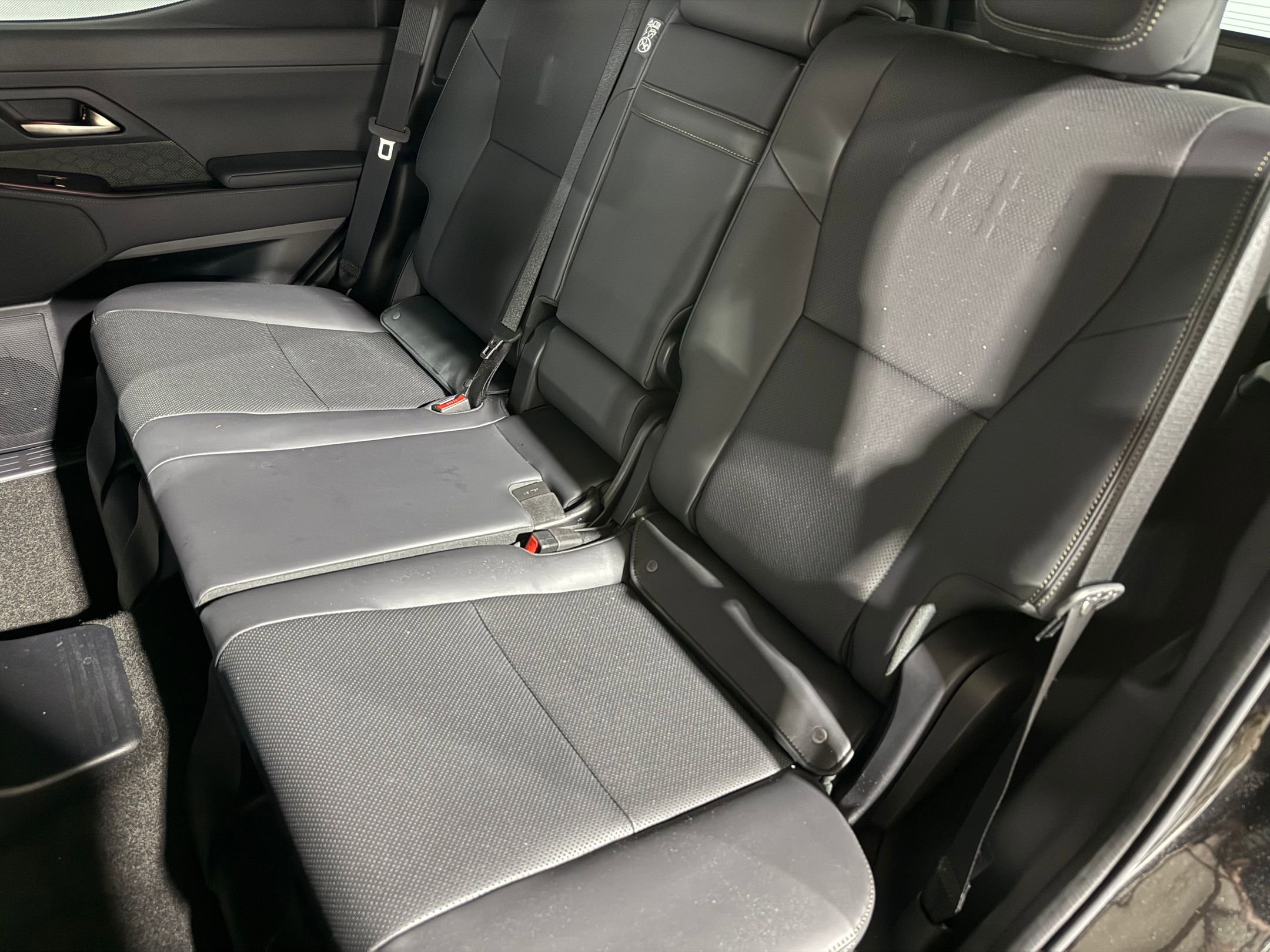 Used 2024 Lexus GX 550 image 14