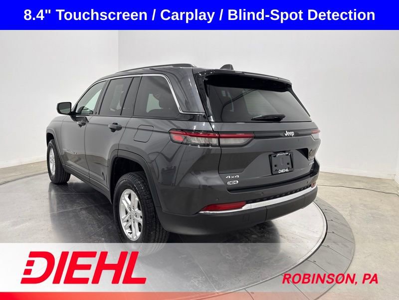 Used 2023 Jeep Grand Cherokee Laredo AWD/4WD image 5