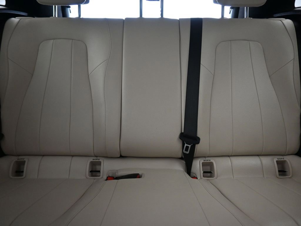 Used 2021 Mercedes-Benz GLA 250 4MATIC image 30