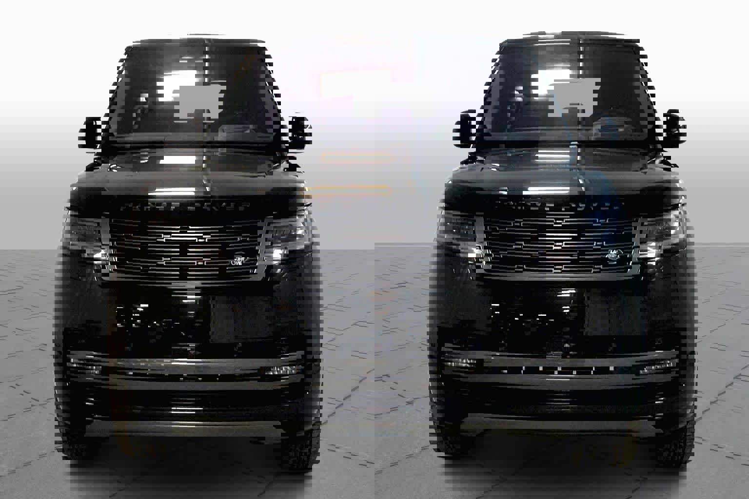 Used 2023 Land Rover Range Rover SE AWD/4WD image 4