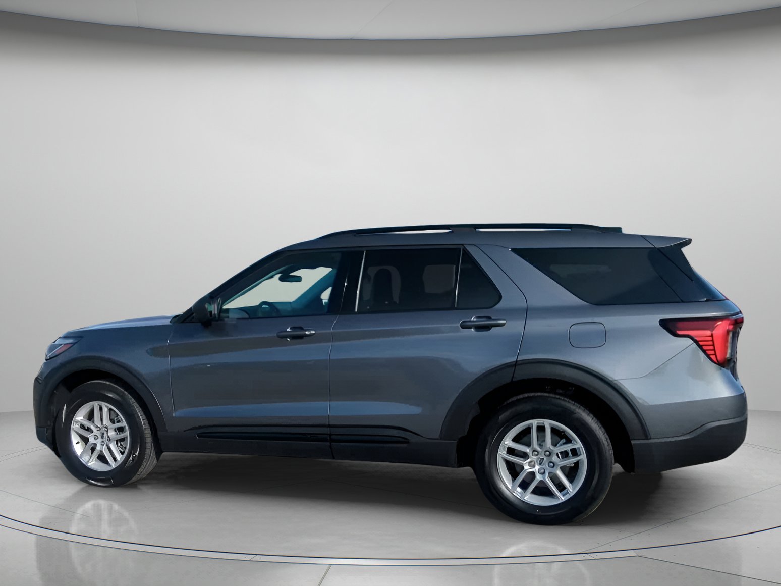 New 2026 Ford Explorer Active image 16