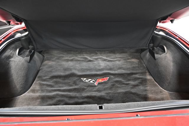 Used 2006 Chevrolet Corvette Coupe RWD image 26