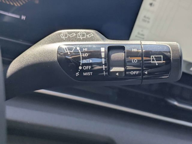 New 2026 Kia Carnival EX FWD image 27