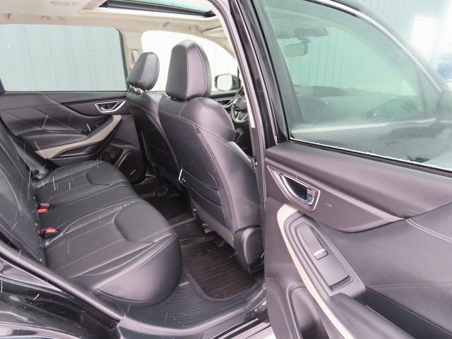 Used 2024 Subaru Forester Limited image 30