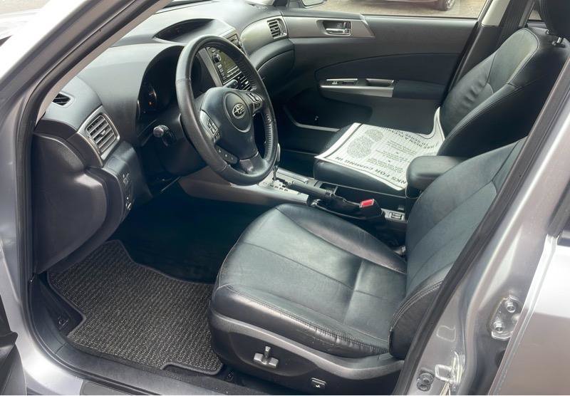 Used 2012 Subaru Forester 2.5X Limited AWD/4WD image 21