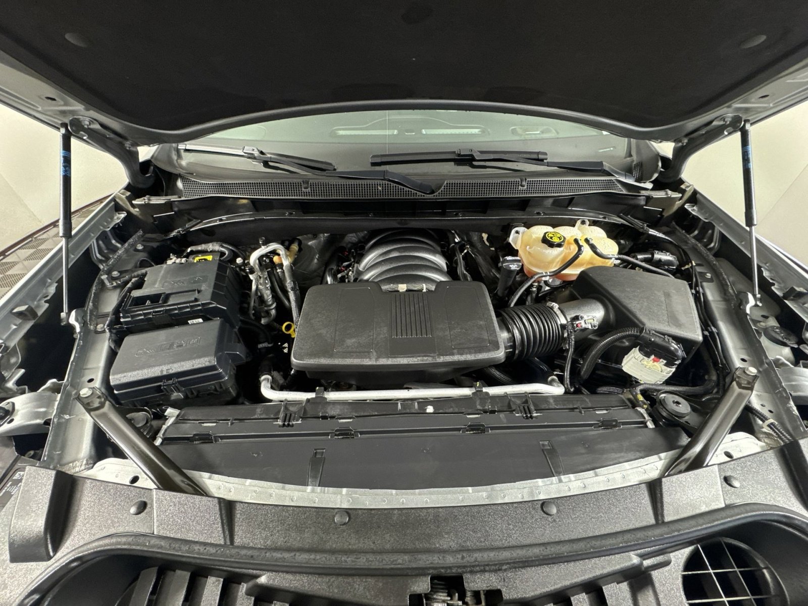 Used 2023 Chevrolet Tahoe RST w/ Luxury Package image 29