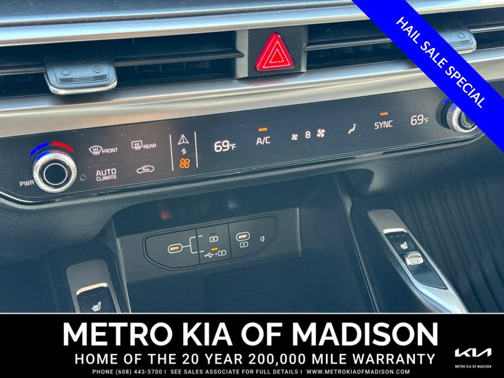 Used 2025 Kia Sorento EX FWD image 23