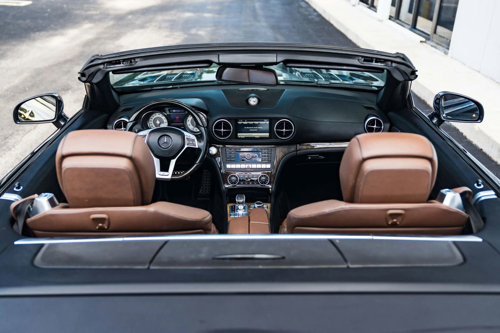Used 2015 Mercedes-Benz SL 550 image 31