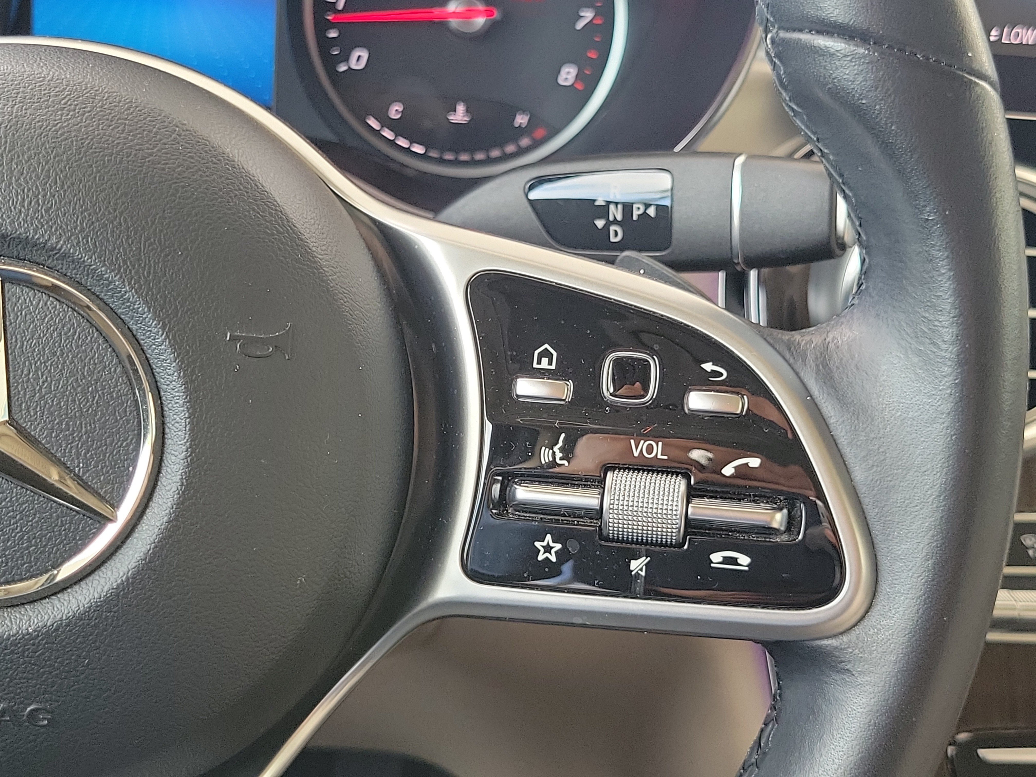 Used 2022 Mercedes-Benz GLC 300 image 26