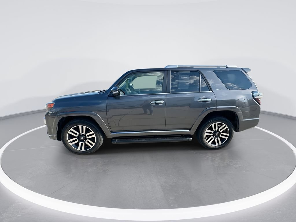 Used 2022 Toyota 4Runner Limited AWD/4WD image 5