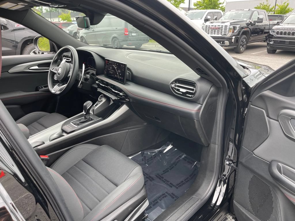 Certified 2025 Dodge Hornet R/T w/ Tech Pack AWD/4WD image 36